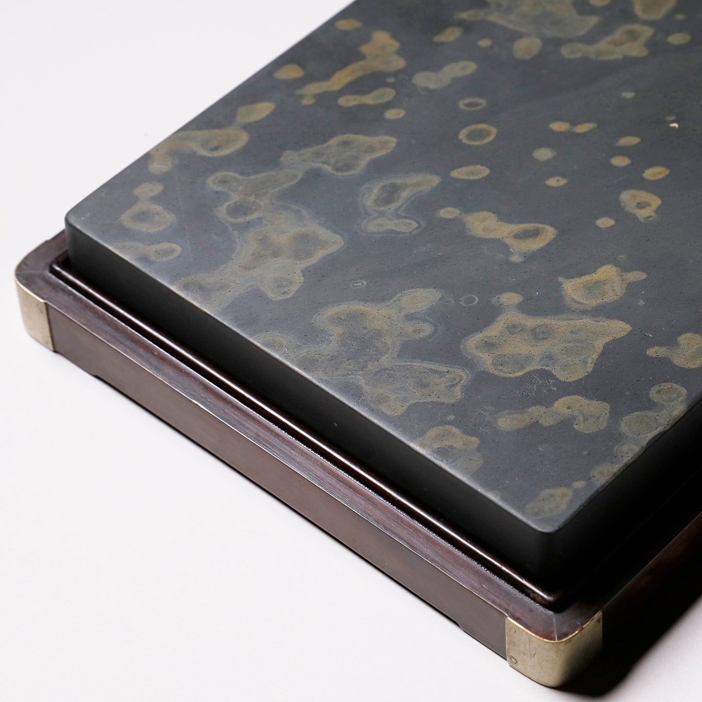 She Inkstone  / 9.6 inches